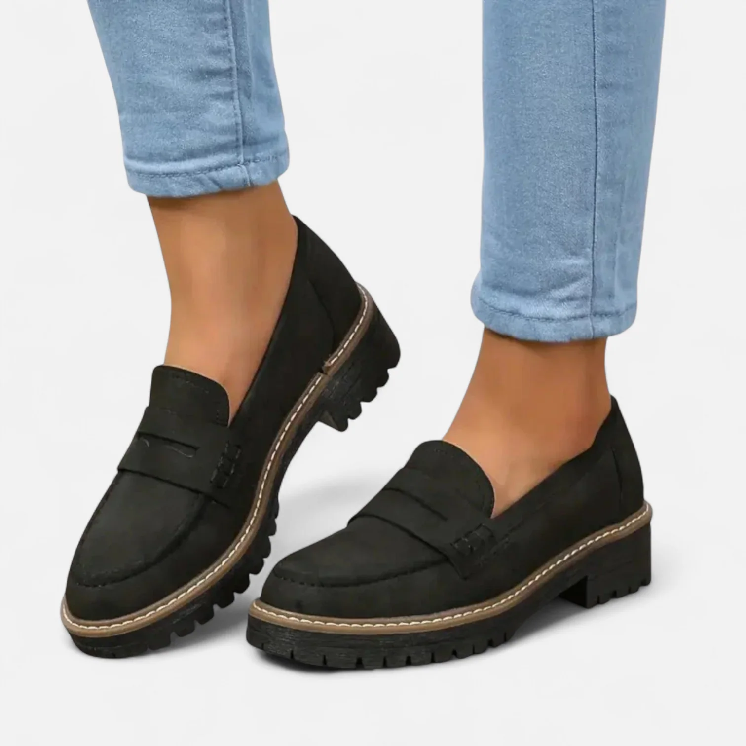Black / 12